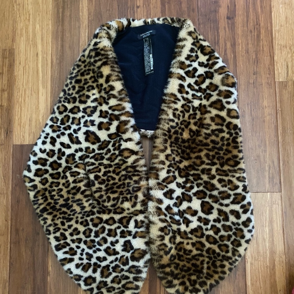 Leopard Shawl
